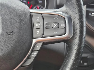 2026 RAM Ram 3500 RAM 3500 TRADESMAN CREW CAB 4X4 6'4' BOX