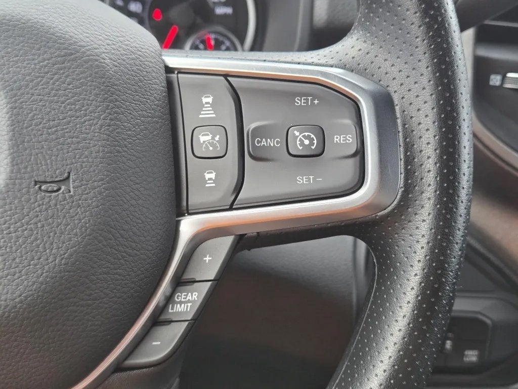 2026 RAM Ram 3500 RAM 3500 TRADESMAN CREW CAB 4X4 6'4' BOX