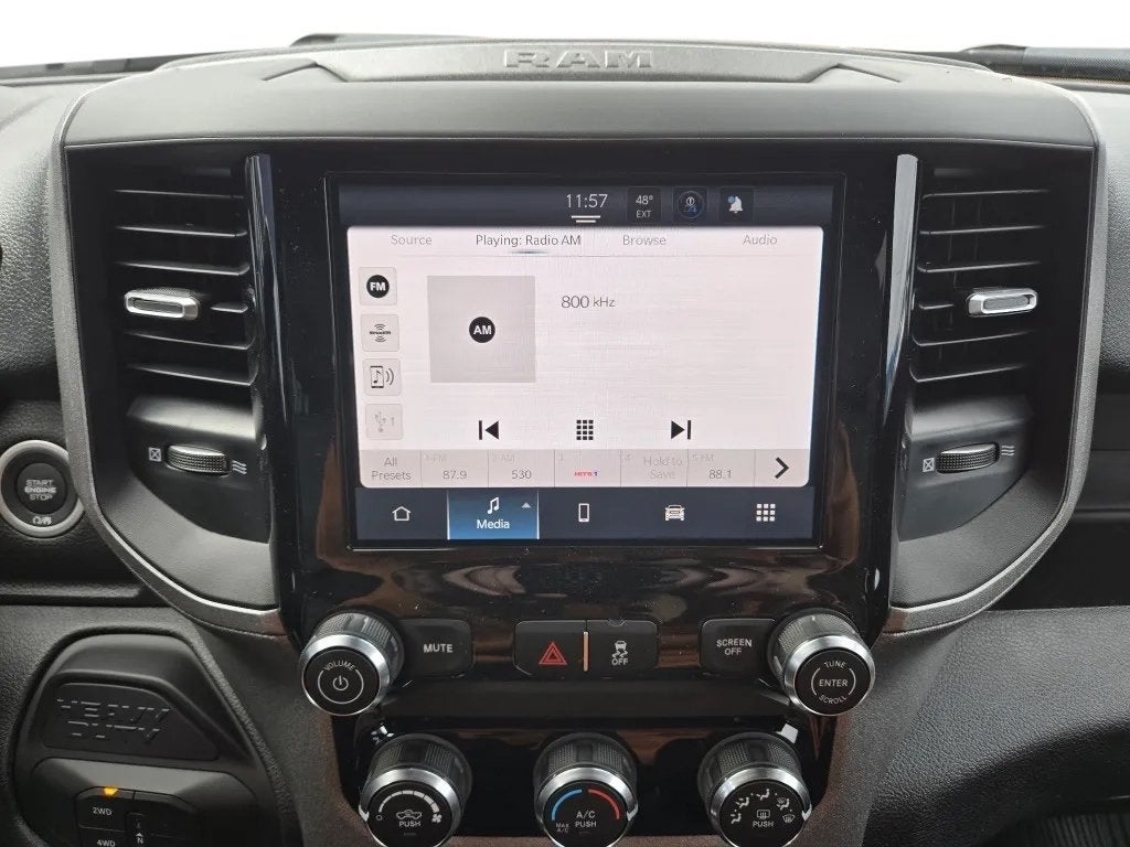 2026 RAM Ram 3500 RAM 3500 TRADESMAN CREW CAB 4X4 6'4' BOX