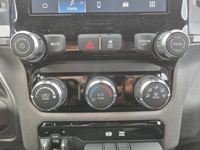 2026 RAM Ram 3500 RAM 3500 TRADESMAN CREW CAB 4X4 6'4' BOX