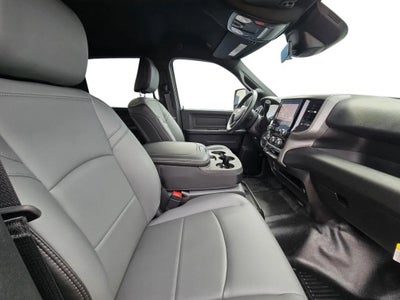 2026 RAM Ram 3500 RAM 3500 TRADESMAN CREW CAB 4X4 6'4' BOX