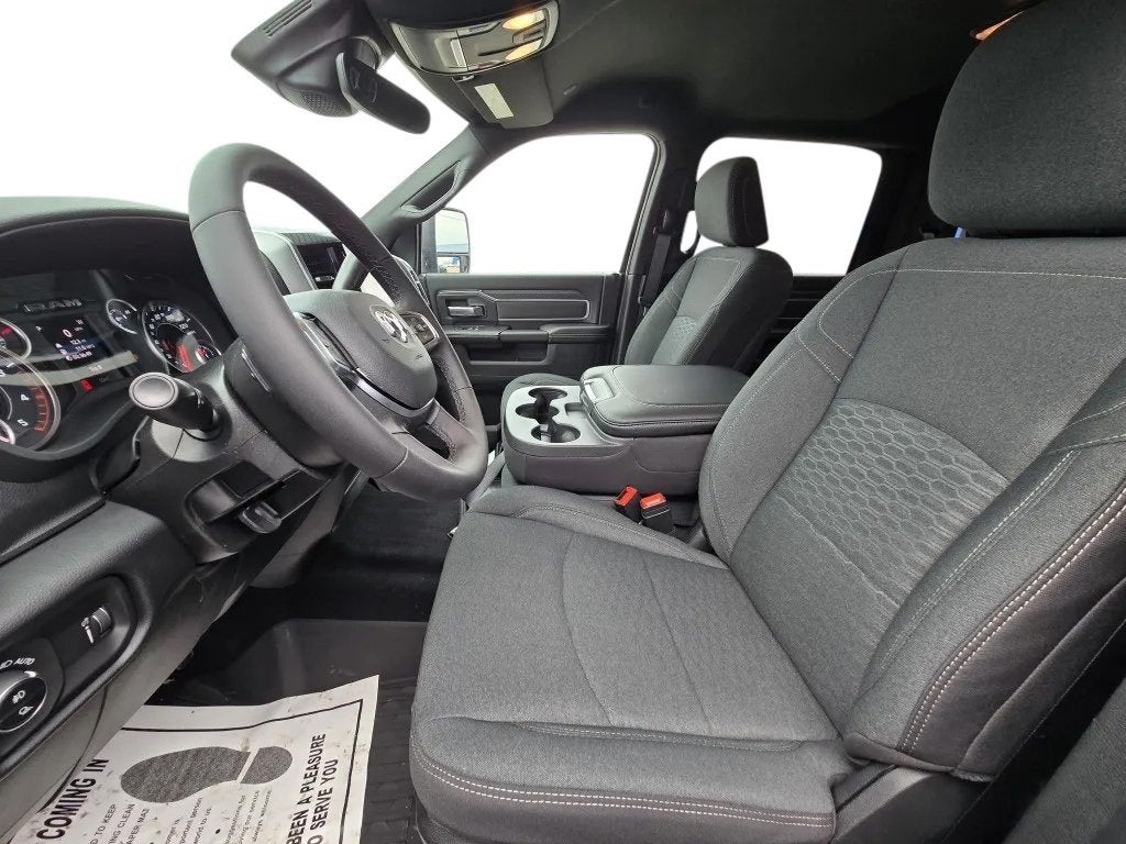 2026 RAM Ram 3500 RAM 3500 BIG HORN CREW CAB 4X4 6'4' BOX