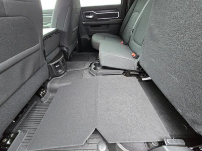 2026 RAM Ram 3500 RAM 3500 BIG HORN CREW CAB 4X4 6'4' BOX