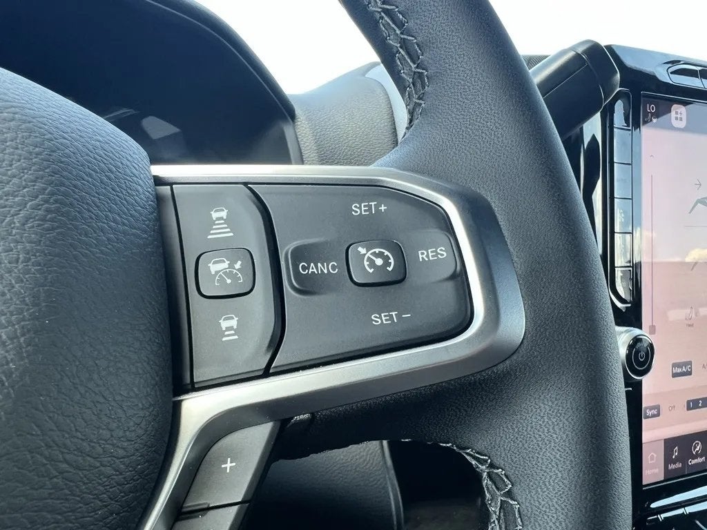 2025 RAM Ram 2500 RAM 2500 BIG HORN CREW CAB 4X2 6'4' BOX