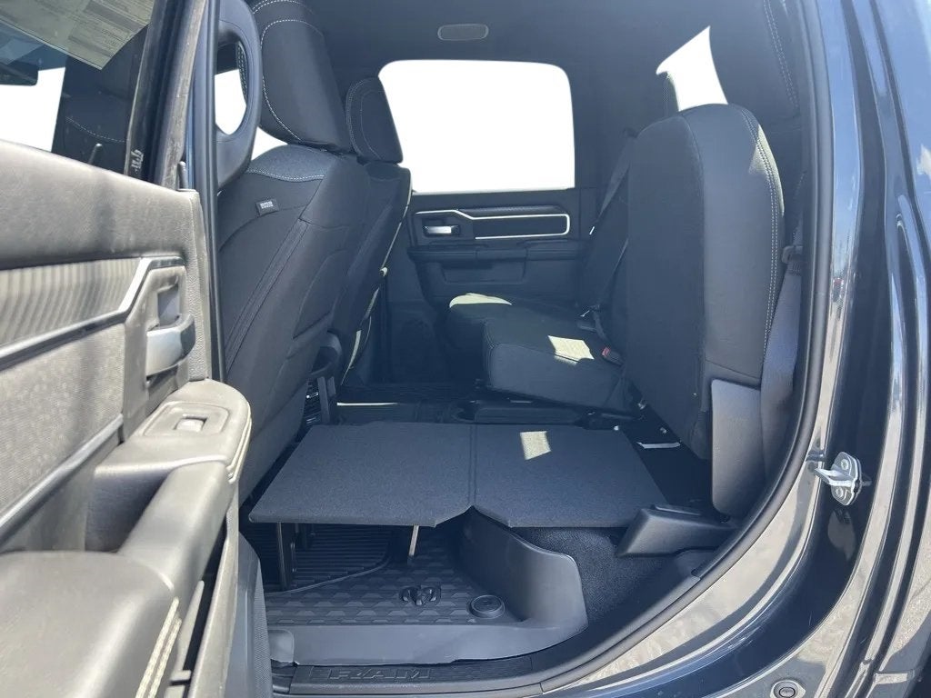 2025 RAM Ram 2500 RAM 2500 BIG HORN CREW CAB 4X2 6'4' BOX