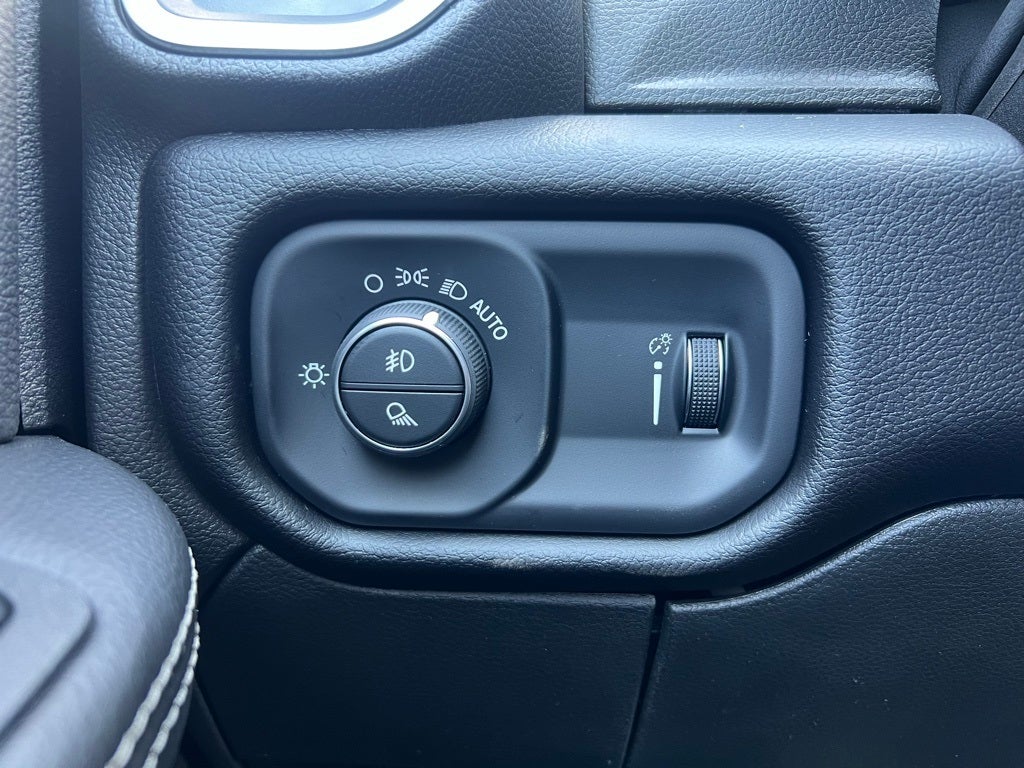 2025 RAM Ram 2500 RAM 2500 BIG HORN CREW CAB 4X2 6'4' BOX