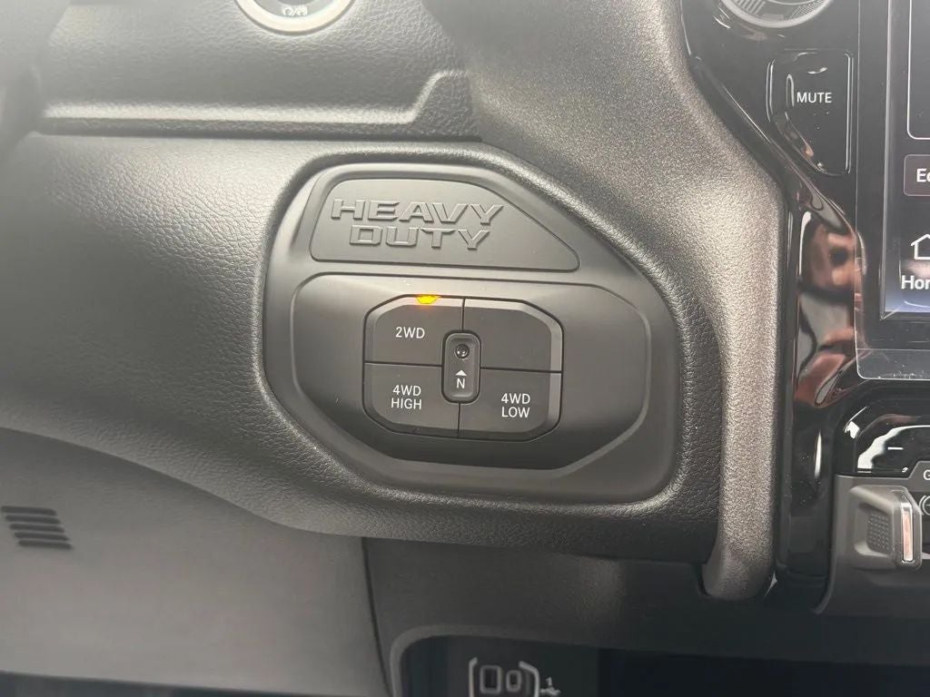 2026 RAM Ram 2500 RAM 2500 TRADESMAN CREW CAB 4X4 6'4' BOX