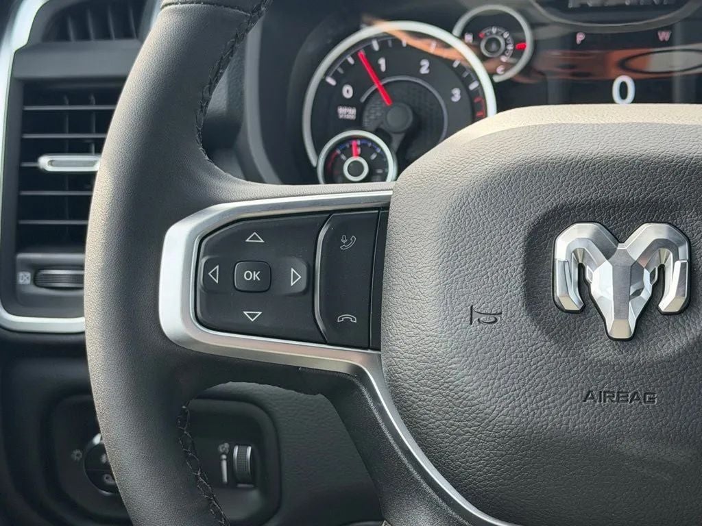 2026 RAM 2500 RAM 2500 BIG HORN CREW CAB 4X4 6'4' BOX