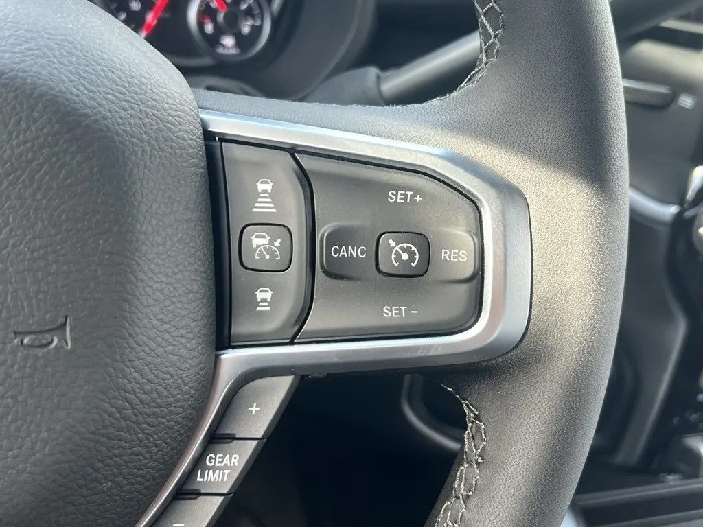 2025 RAM Ram 2500 RAM 2500 BIG HORN CREW CAB 4X4 6'4' BOX