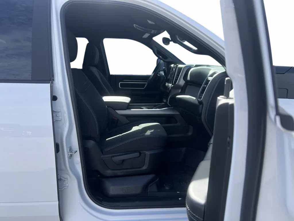 2025 RAM Ram 2500 RAM 2500 BIG HORN CREW CAB 4X4 6'4' BOX