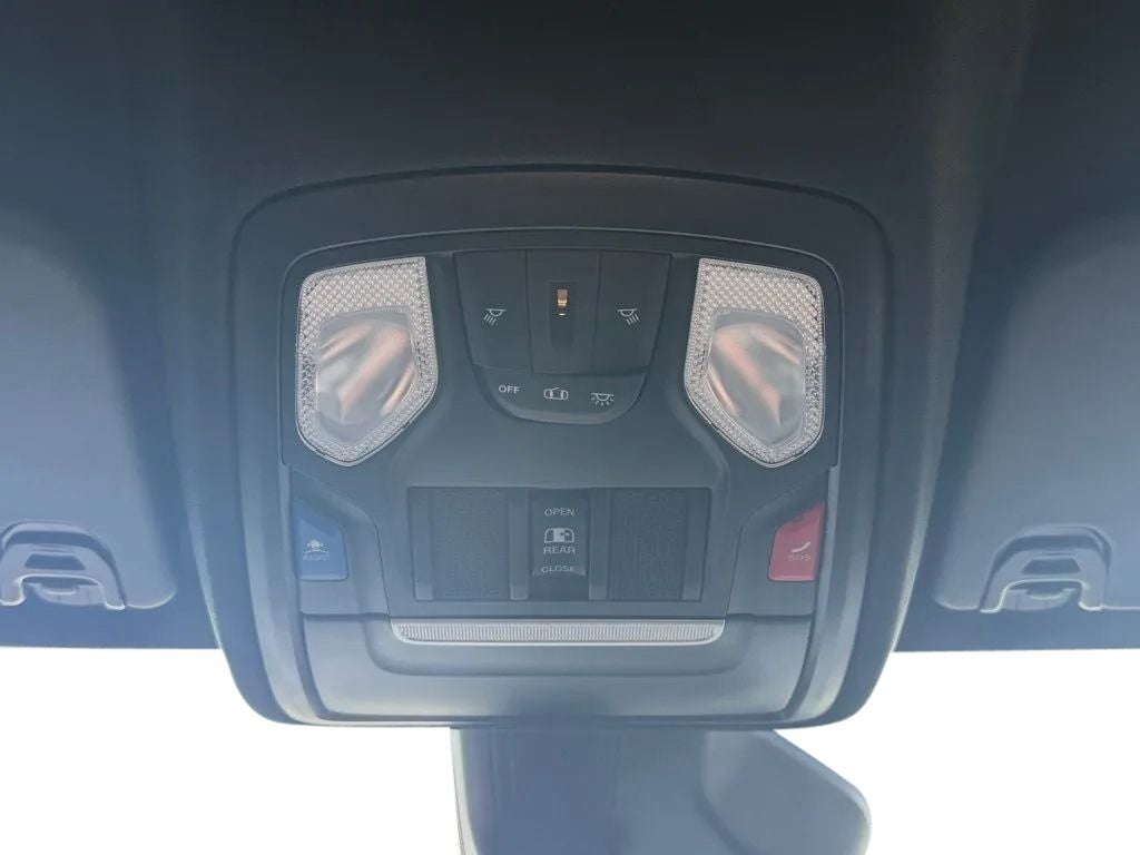 2026 RAM Ram 1500 RAM 1500 TRADESMAN CREW CAB 4X4 5'7' BOX