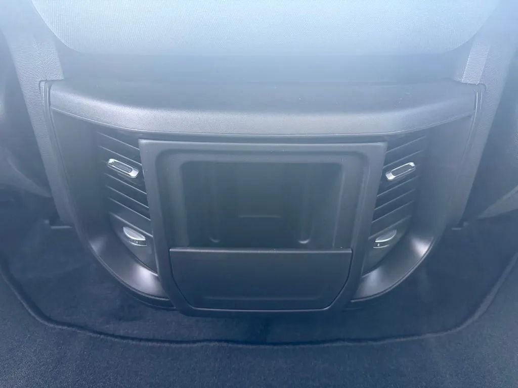 2026 RAM Ram 1500 RAM 1500 TRADESMAN CREW CAB 4X4 5'7' BOX