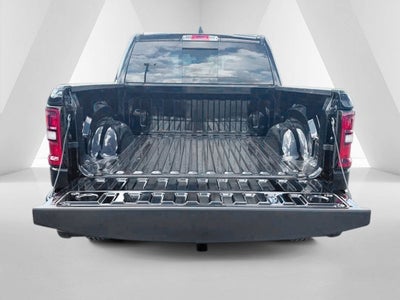 2026 RAM Ram 1500 RAM 1500 TRADESMAN CREW CAB 4X4 5'7' BOX