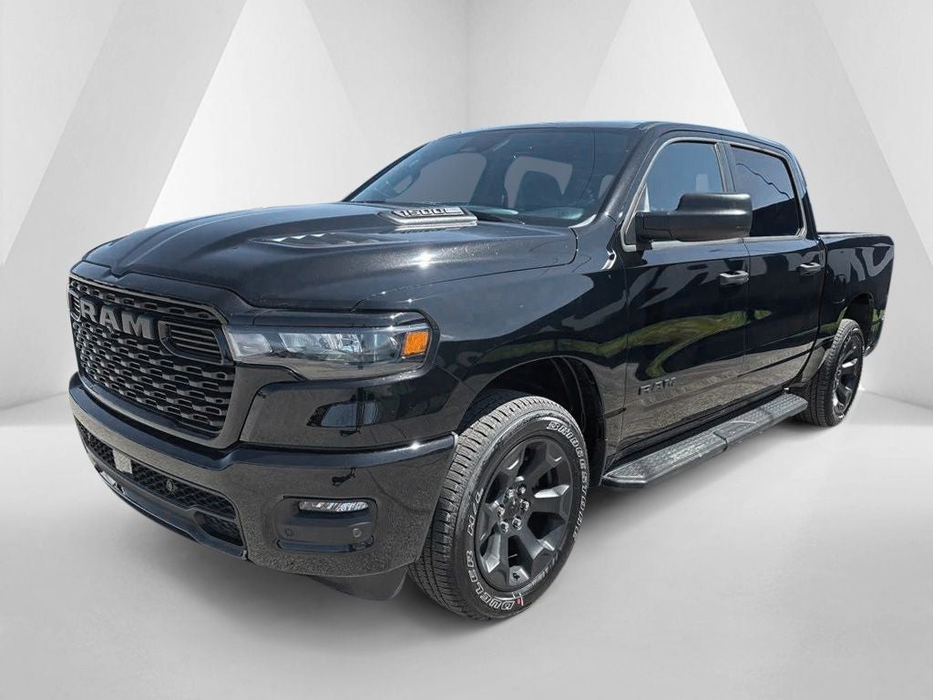 2026 RAM Ram 1500 RAM 1500 EXPRESS CREW CAB 4X4 5'7' BOX