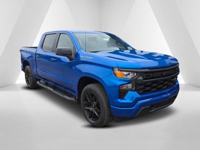 2023 Chevrolet Silverado 1500 4WD Crew Cab Short Bed Custom