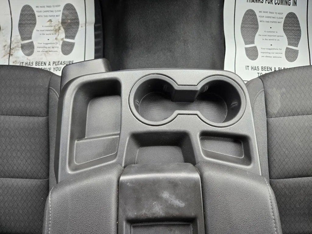 2023 Chevrolet Silverado 1500 4WD Crew Cab Short Bed Custom