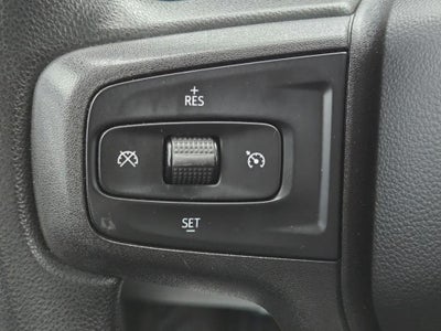 2020 Chevrolet Silverado 1500 4WD Crew Cab Short Bed Custom