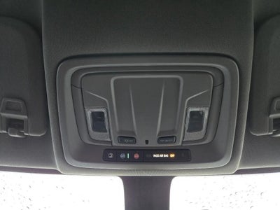 2020 Chevrolet Silverado 1500 4WD Crew Cab Short Bed Custom