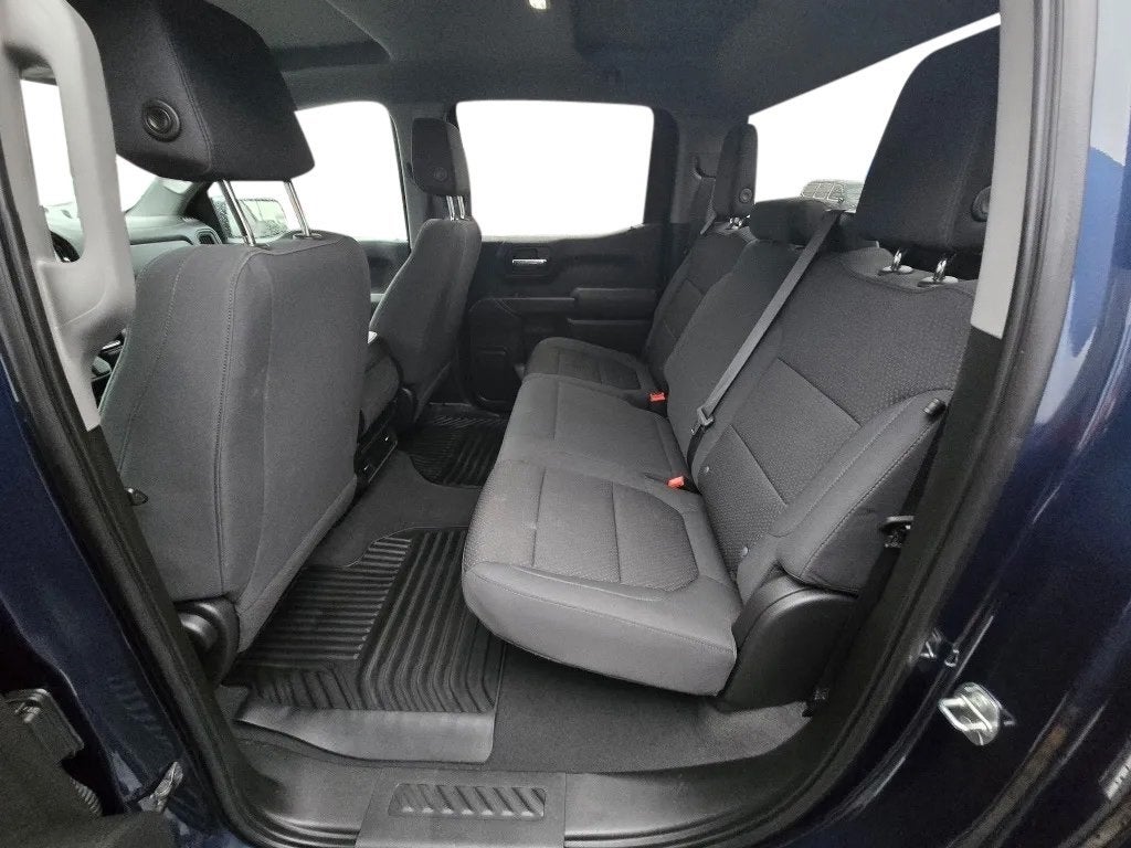 2020 Chevrolet Silverado 1500 4WD Crew Cab Short Bed Custom