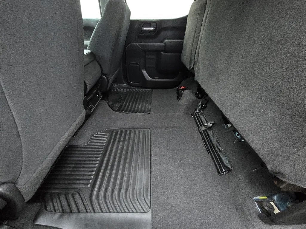 2020 Chevrolet Silverado 1500 4WD Crew Cab Short Bed Custom