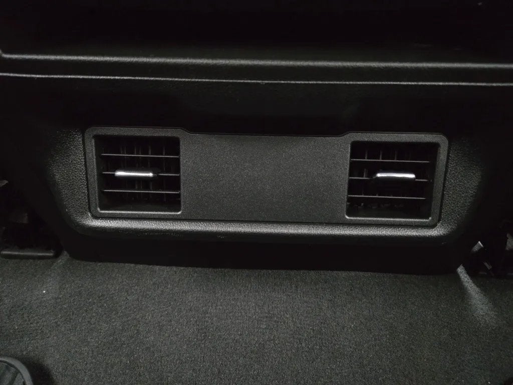 2020 Chevrolet Silverado 1500 4WD Crew Cab Short Bed Custom