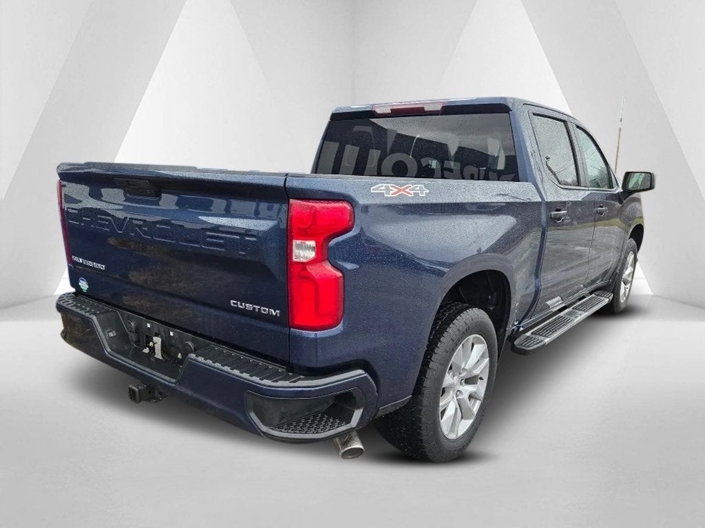 2020 Chevrolet Silverado 1500 4WD Crew Cab Short Bed Custom