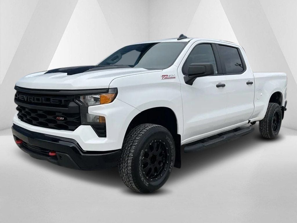 2023 Chevrolet Silverado 1500 Custom Trail Boss