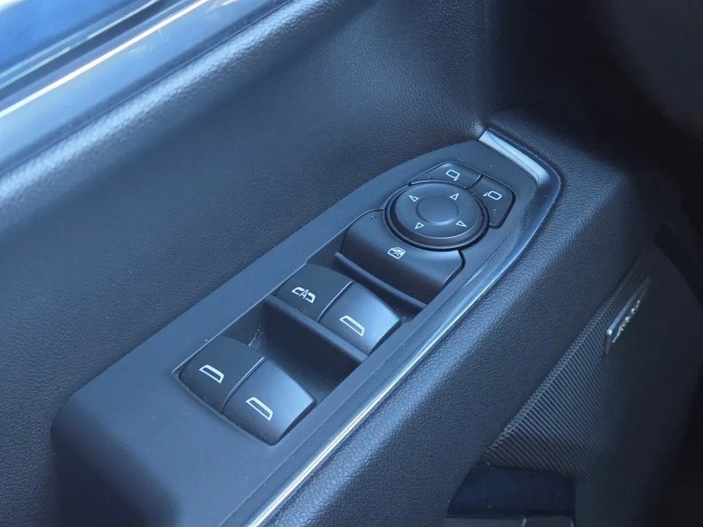 2023 Chevrolet Silverado 1500 4WD Crew Cab Short Bed RST