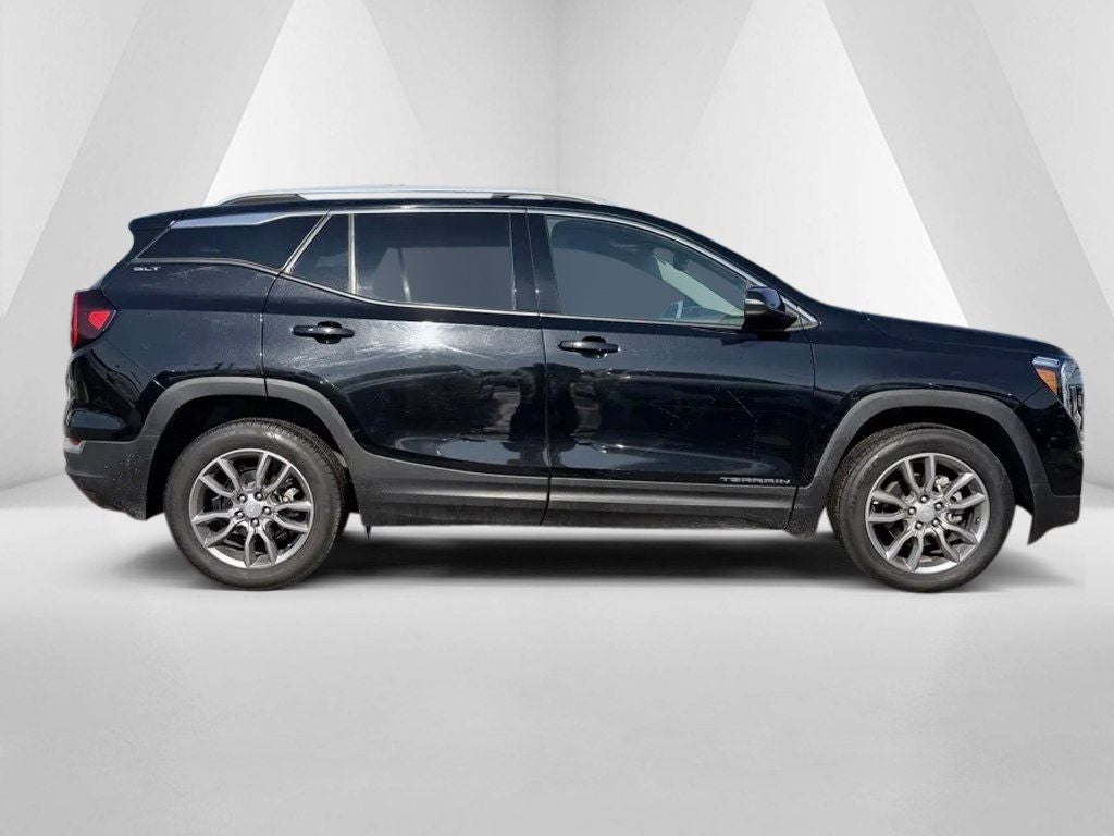 2022 GMC Terrain FWD SLT