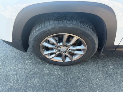 2024 GMC Terrain AWD SLT