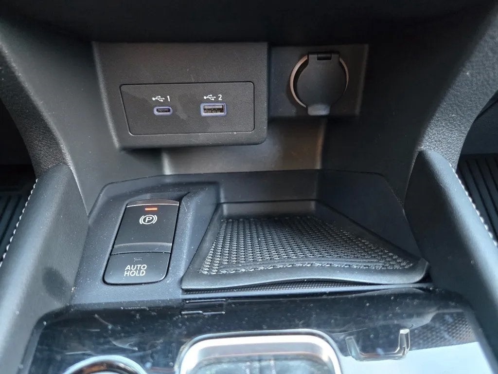 2023 Nissan Kicks SV Xtronic CVT