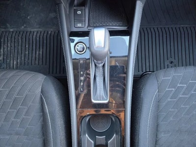 2023 Nissan Kicks SV Xtronic CVT