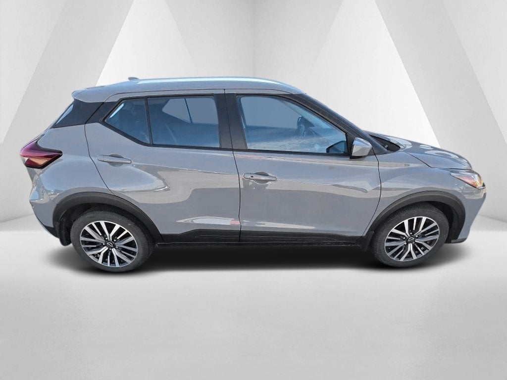 2023 Nissan Kicks SV Xtronic CVT