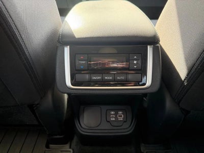 2023 Subaru Ascent Premium 8-Passenger