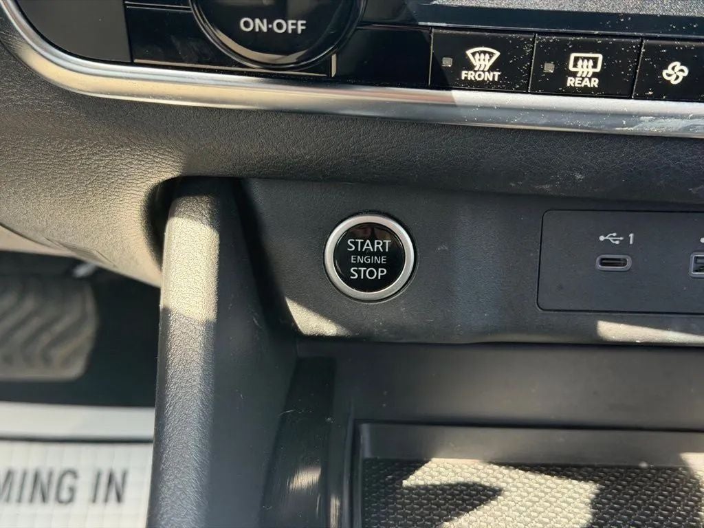2023 Nissan Rogue SV Intelligent AWD