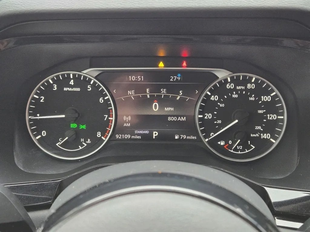 2022 Nissan Pathfinder SL 2WD