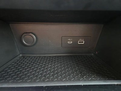 2022 Nissan Pathfinder SL 2WD