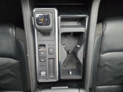 2022 Nissan Pathfinder SL 2WD