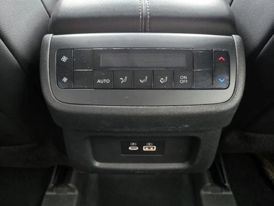 2022 Nissan Pathfinder SL 2WD