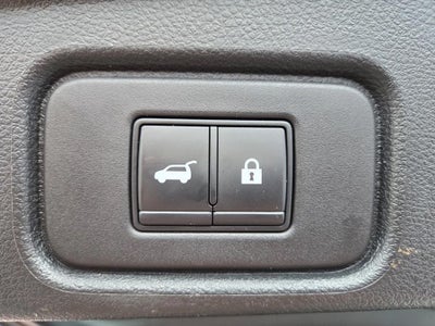 2022 Nissan Pathfinder SL 2WD