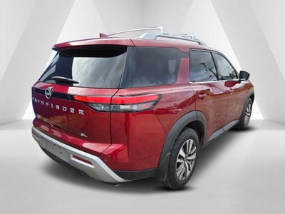 2022 Nissan Pathfinder SL 2WD