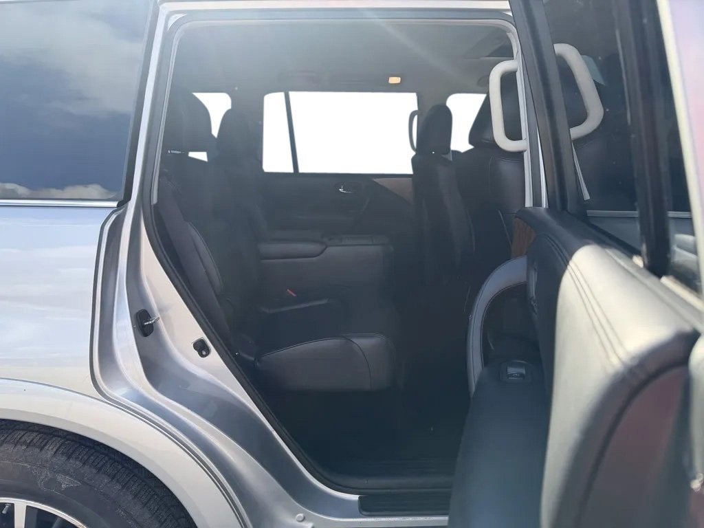 2023 Nissan Armada SL 4WD