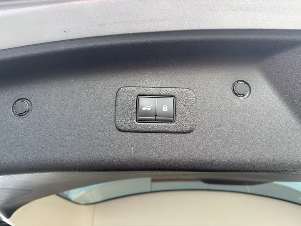 2023 Nissan Armada SL 4WD