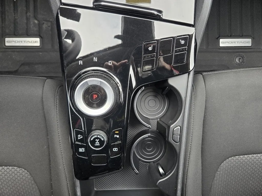 2023 Kia Sportage Hybrid LX